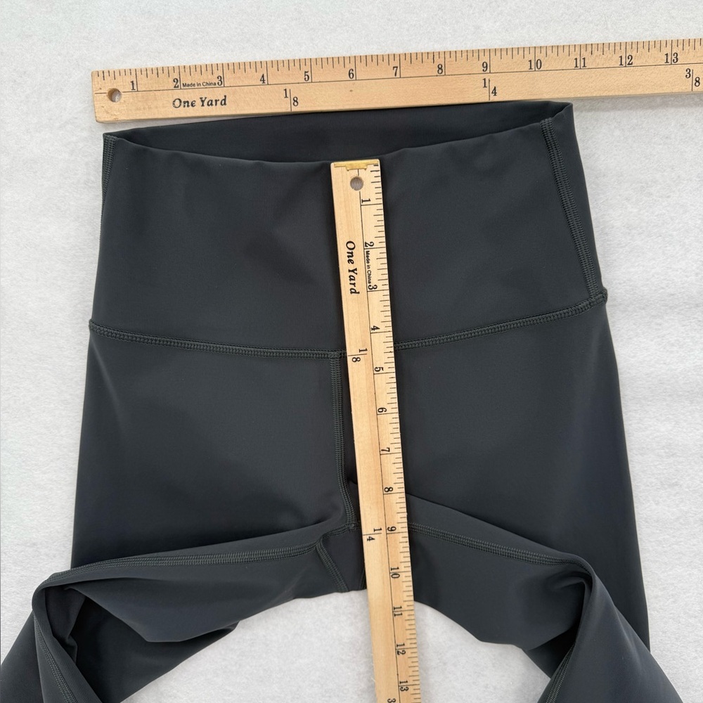 Lululemon Wunder Under Crop (High-Rise) *Full-On Luxtreme 21" Melanite Size 4‎ - Picture 13 of 15